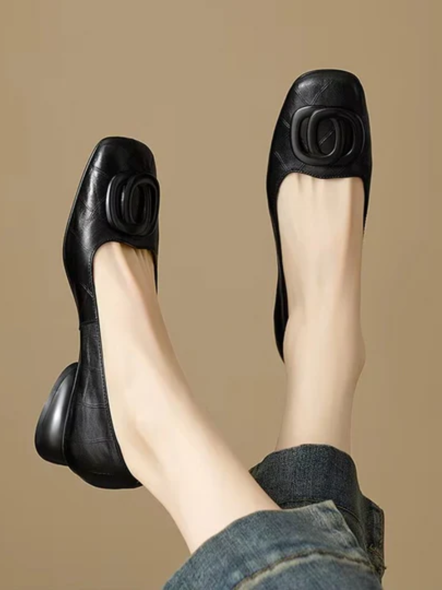 Maya | Opium Leather Flats