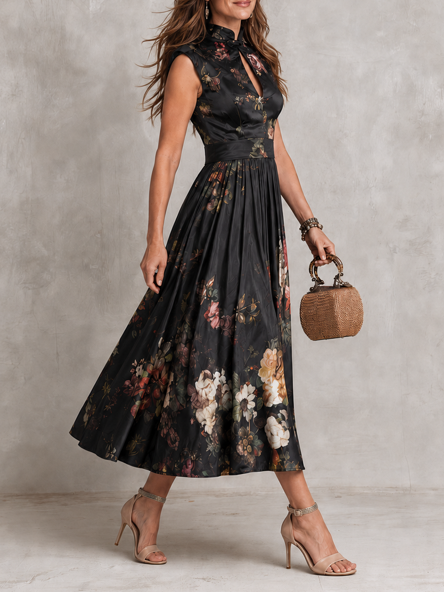 Gloria | Keyhole Pleated Dress