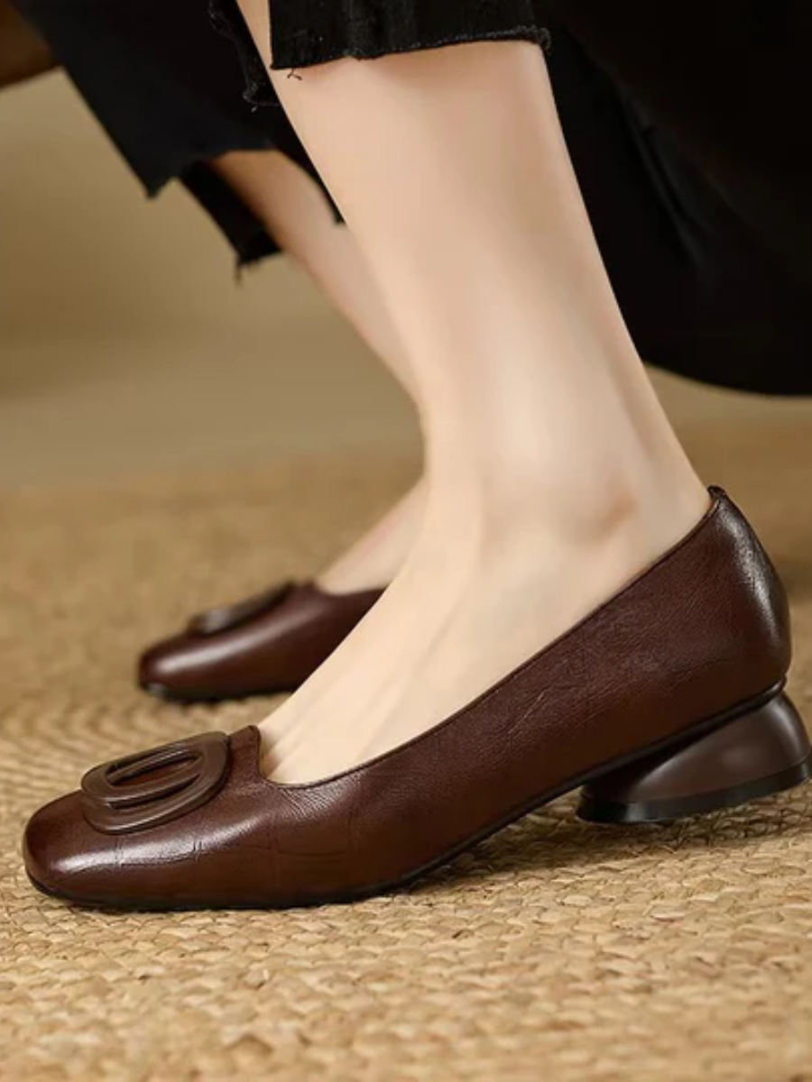 Maya | Opium Leather Flats
