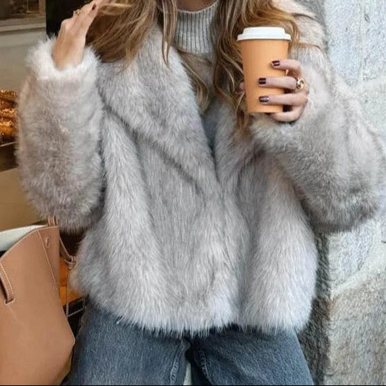Paris | Elegant Faux Fur Coat